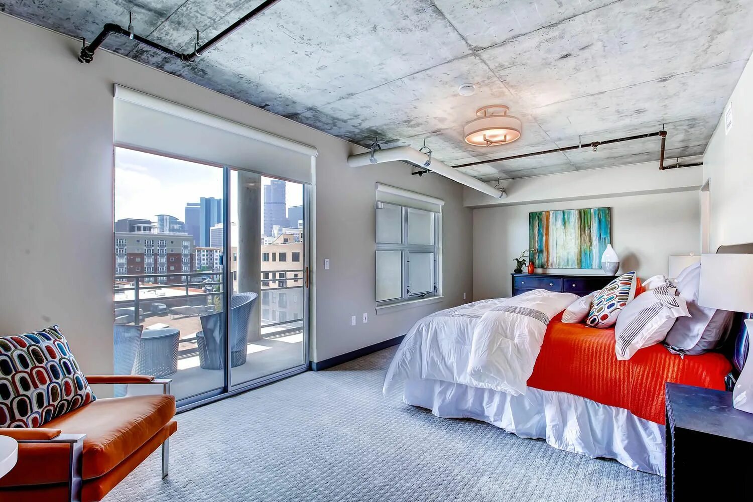 Потолок в интерьере стиля лофт Blake St. Lofts, Denver lofts, Denver views, city scape, city views, loft bedroo