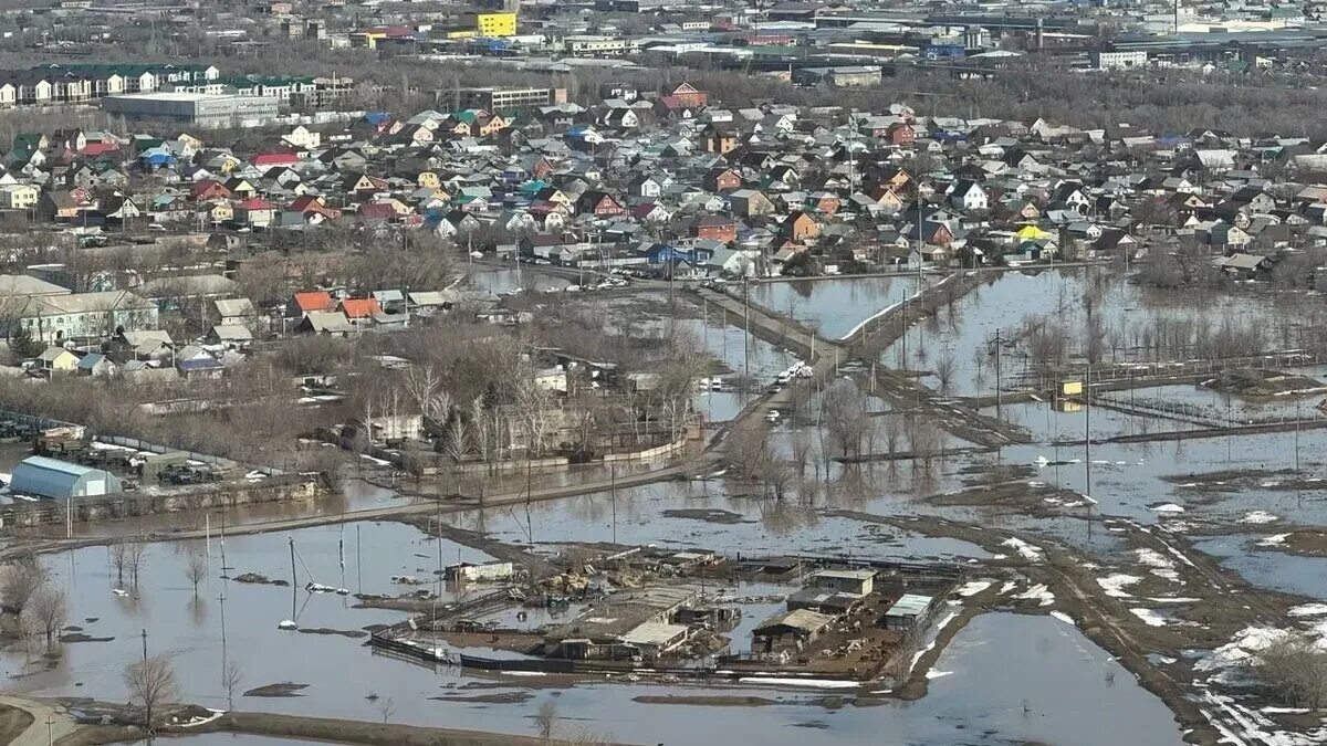 Потоп в оренбурге 2024 фото Россия уходит под воду: как несколько регионов переживают паводок НОВЫЕ ИЗВЕСТИЯ