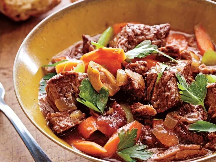 Потушить мясо рецепт с фото Provençal Beef Daube Recipe Recipe Cooking recipes, Slow cooker soup, Slow cooke