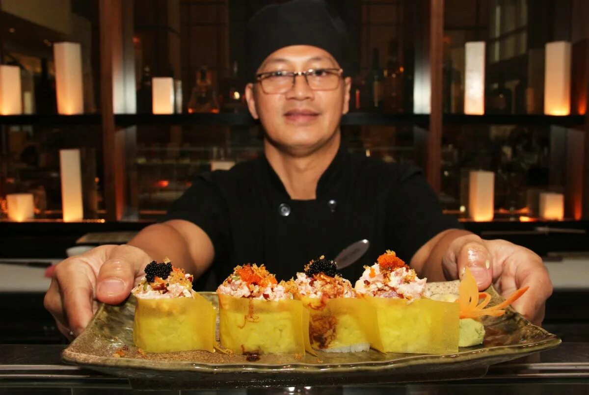 Повар суши фото Hyatt’s new sushi chef - Trinidad and Tobago Newsday