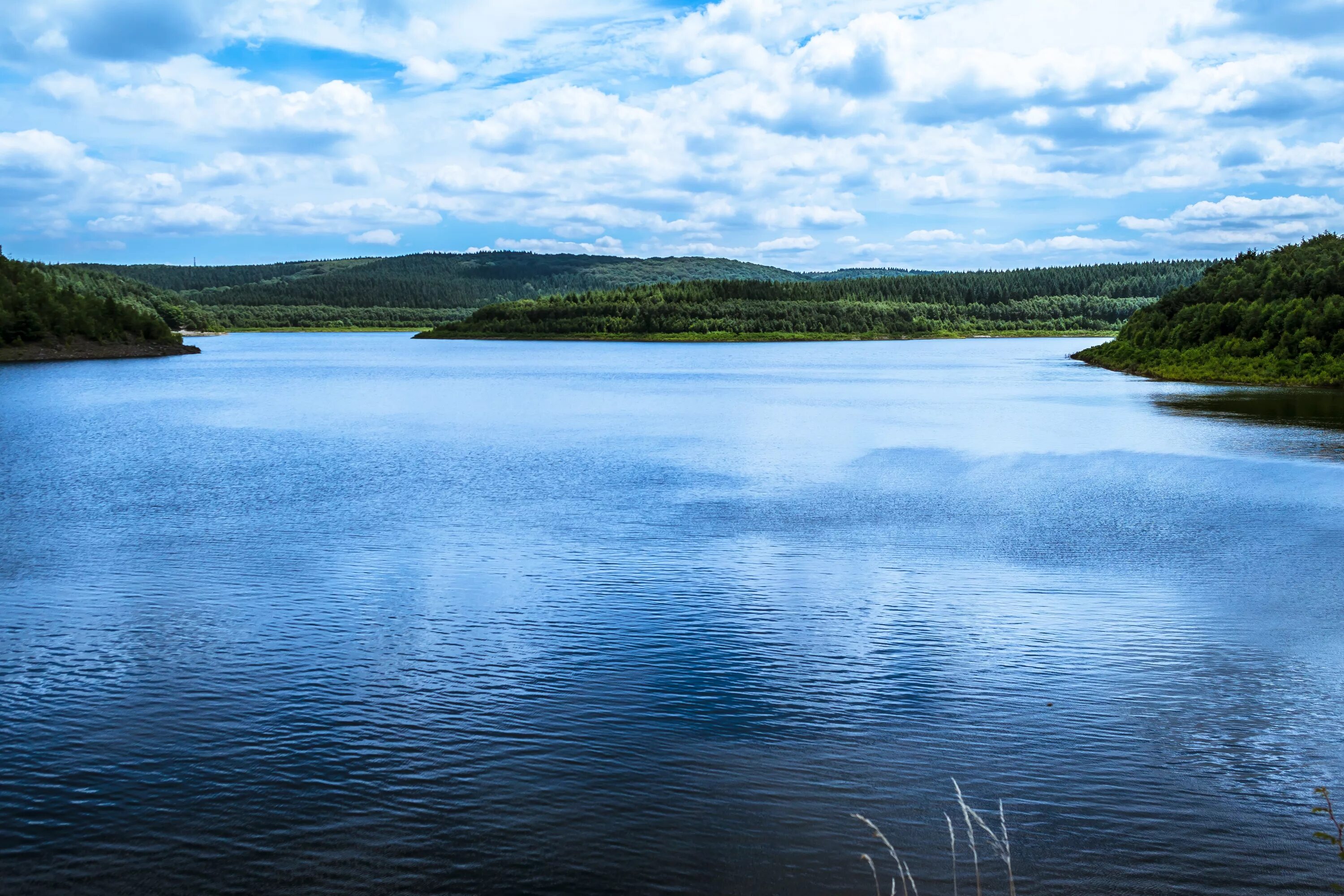 Поверхностные воды фото Удмуртский центр гигиены и микробиологии Анализ воды в Ижевске