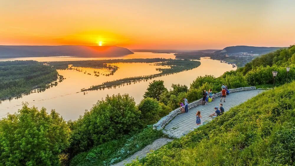 Поволжье среднее фото Круиз из Ростова-на-Дону в Москву на теплоходе Максим Литвинов