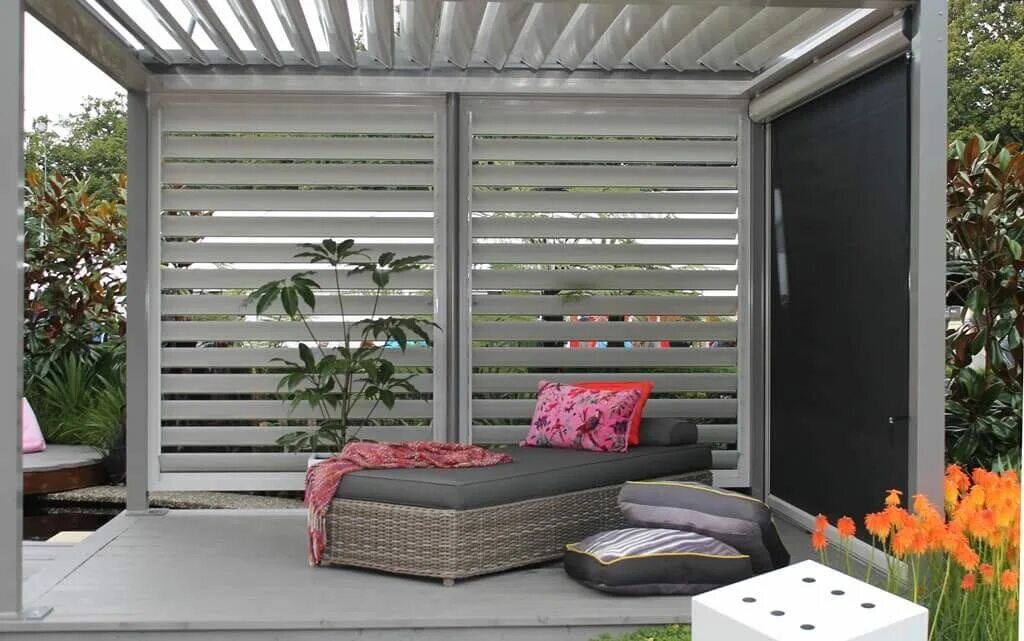 Поворотные жалюзи для беседок своими руками ограждения балкона Outdoor blinds, Alfresco designs, Outdoor curtains