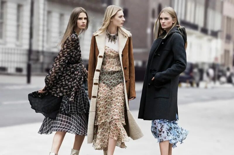 Повседневная мода фото Zara Heads to the Streets for Fall 2013 Ads with Julia Nobis, Caroline Brasch Ni