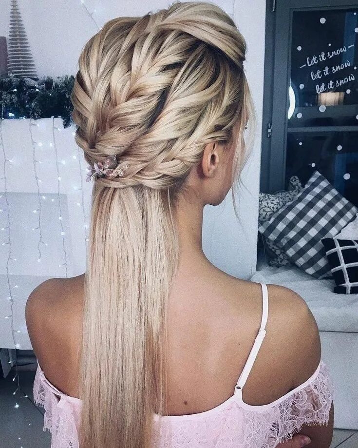 Повседневная прическа на длинные Pin by AJ on Hair Styles & Colors Long hair styles, Hair styles, Wedding hairsty