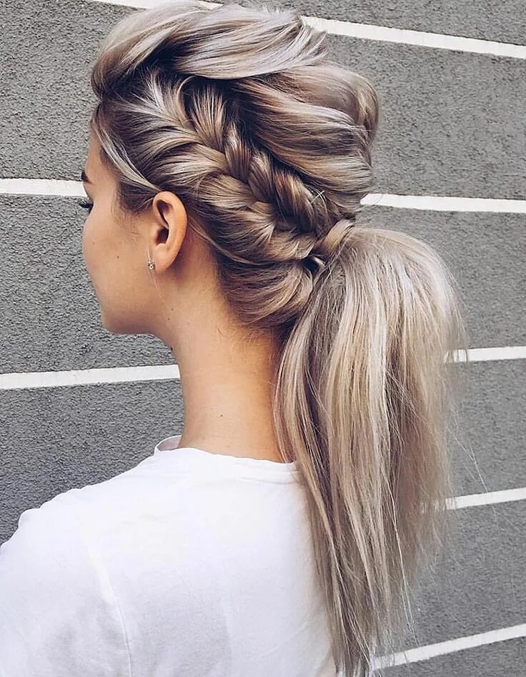 Повседневная прическа на длинные волосы для женщин via instagram lenabogucharskaya Braided ponytail hairstyles, Elegant ponytail, W