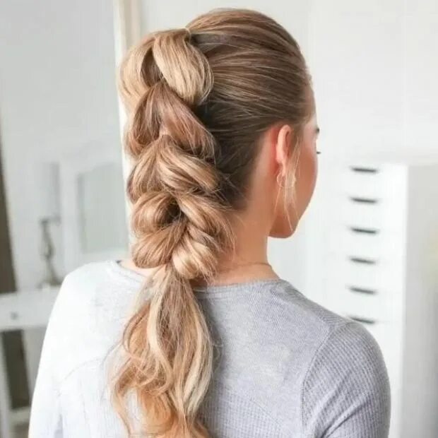 Повседневные прически на длинные волосы девушке Best Hair Styles Braids for short hair, Hair styles, Hair videos