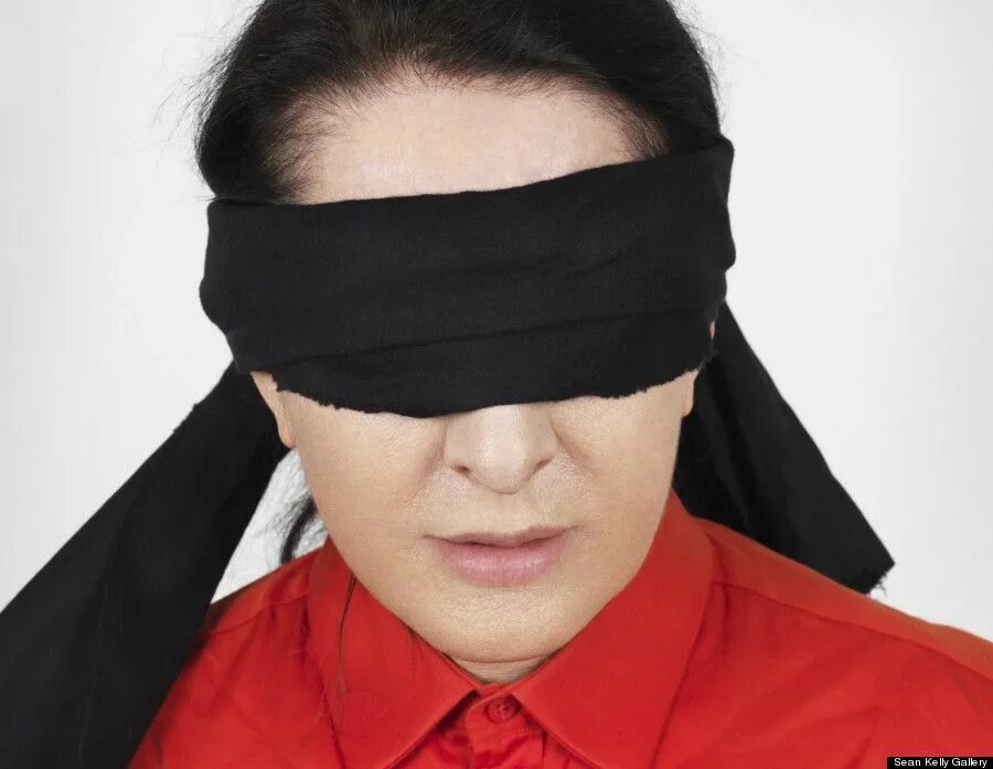 Повязка на глаза фото This Is The Future Of Art, According To Marina Abramovic