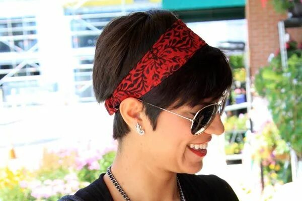 Повязка на голову на короткие волосы фото 3 Cute Bandana Hairstyles for Short Hair Bandana hairstyles short, Headbands for