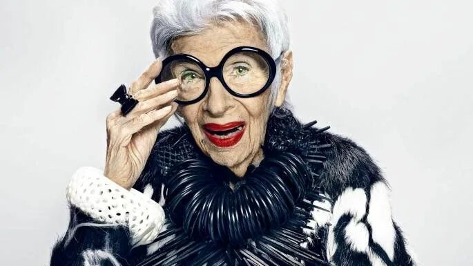 Поздравление модная бабушка в тренде Pin de Selcan Yılmaz en İris apfel Iris apfel, Iris