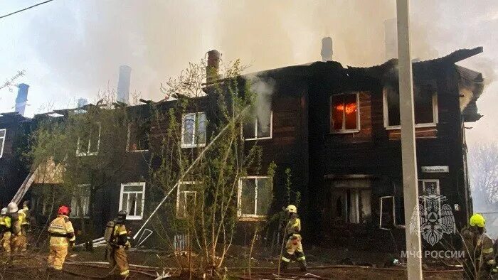 Пожар в сарапуле сегодня показать фото Пожар в бараках удмуртского Сарапула локализован - Поволжье Интерфакс Россия