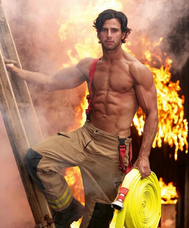 Пожарный календарь на 25 год Australian Firefighters Calendar - Tom + Lorenzo