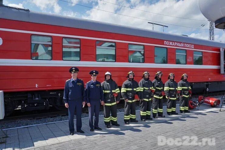 Пожарный поезд фото барнаул Виктор Томенко: Алтайские железнодорожники будут получать новые вагоны для приго