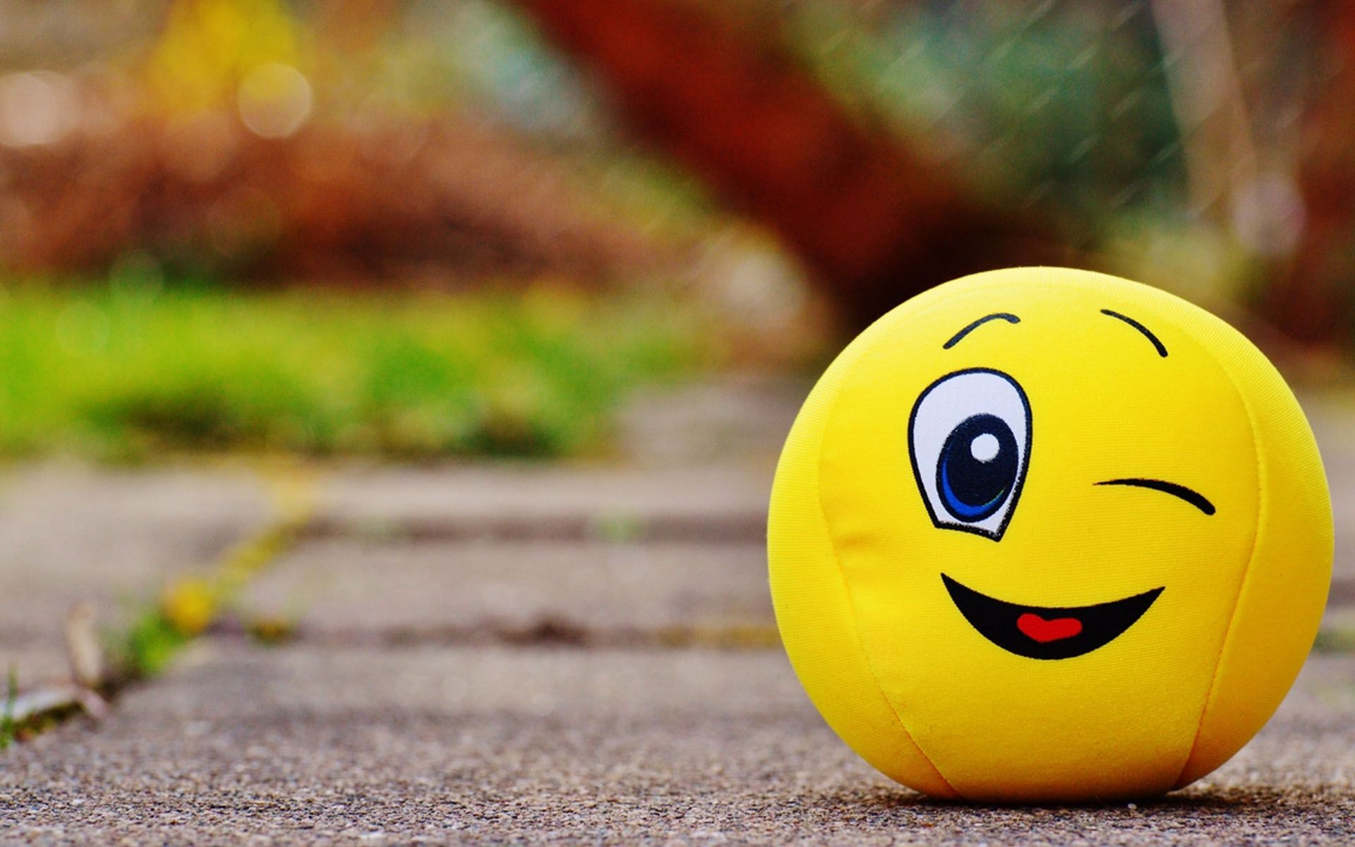 Позитивное настроение картинки прикольные смешные Smiley face HD wallpaper Happy wallpaper, Hd cute wallpapers, Smile wallpaper