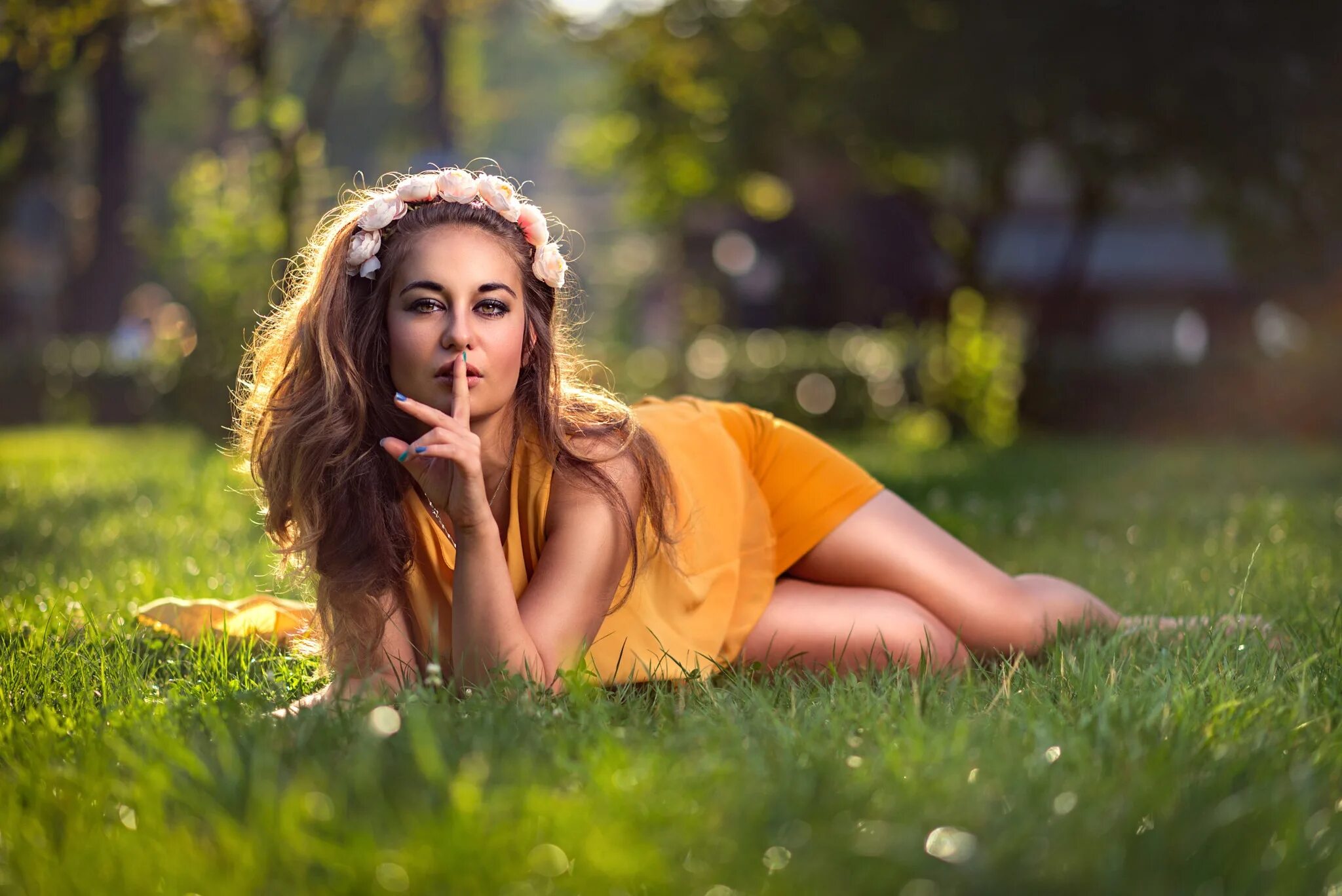 Позы для фото на природе Download wallpaper summer, grass, look, girl, flowers, nature, pose, skirt, sect