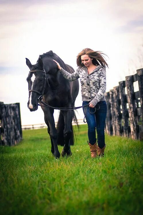 Позы для фото с лошадью Pin on Senior Horses