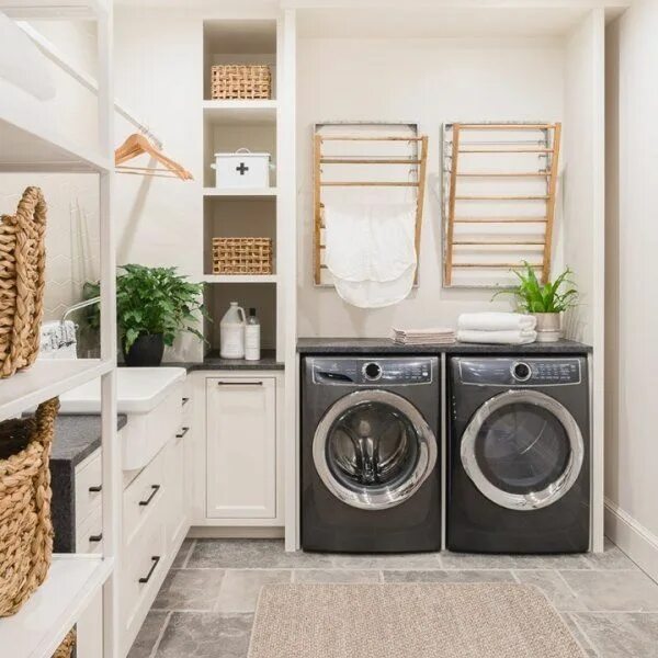 Прачечная дома интерьер Galvanized Laundry Organization System Laundry room design, Laundry room renovat