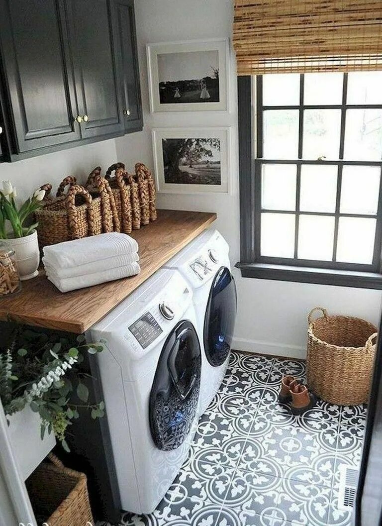 Прачечная в частном доме фото 20+ CLEVER IDEAS TO BUILD EFFICIENCY SMALL LAUNDRY ROOM Rustic laundry rooms, Ti