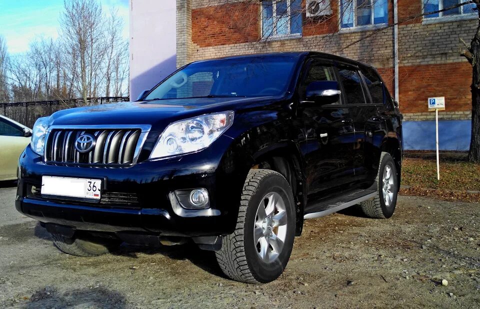 Прадик машина фото Фонари Black Style от рестайлинга - Toyota Land Cruiser Prado 150-series, 2,7 л,