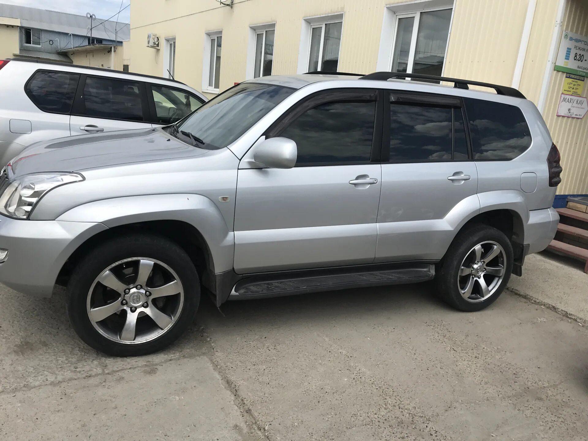 Прадо 120 на 20 дисках фото Диски - Toyota Land Cruiser Prado 120-series, 4 л, 2007 года колёсные диски DRIV