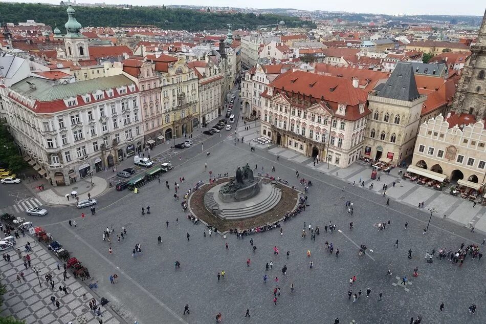 Прага фото площади Barrier Free Prague - Prague Blog