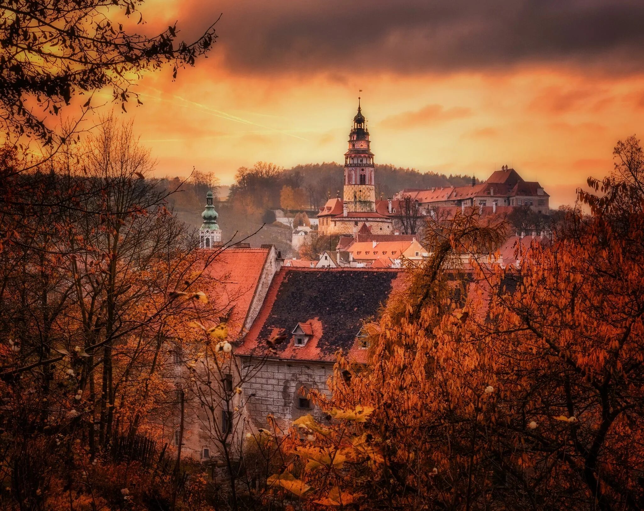 Прага осенью фото Autumn in Krumlov -- - Beautiful city Cesky Krumlov in the Czech Republic. If yo