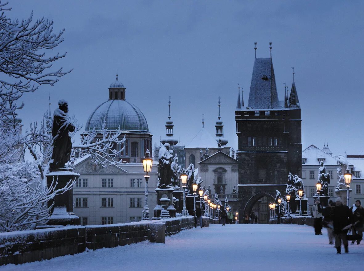 Прага зимой фото Файл:Prague charles bridge winter.jpg - Википедия