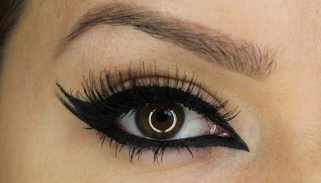 Правильная стрелка глаза фото Eyeliner Deliplus De Mercadona. Súper Descubrimiento Eye makeup tips, Eyeliner f