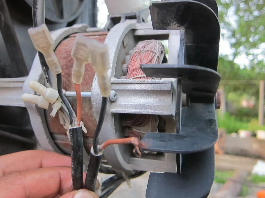 Правильное подключение четырехконтактной кнопки на бетономешалку Схема подключения двигателя бетономешалки фото и видео - avRussia.ru