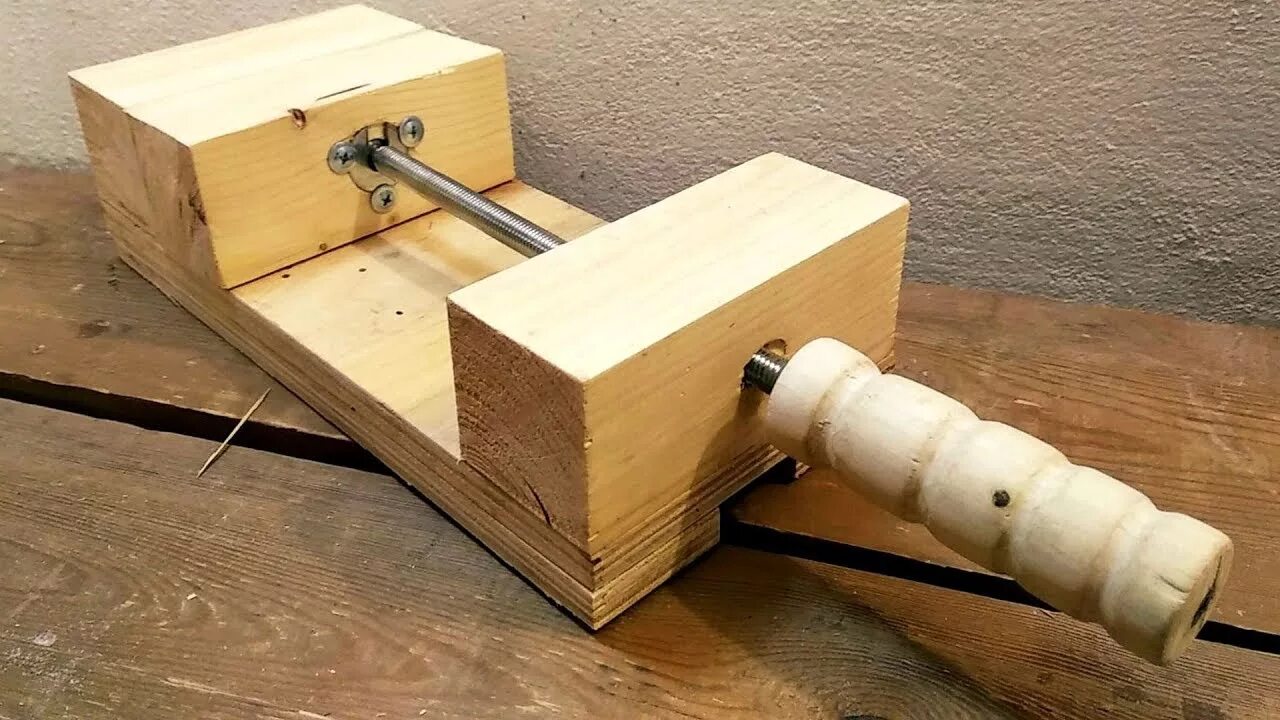 Правильные самоделки How to Make a Drill Press Vise - DIY Wooden Vice - YouTube