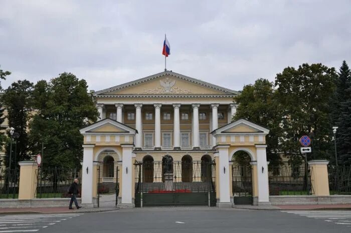 Правительство санкт петербурга смольный пр 1 фото Императорское Воспитательное общество благородных девиц (Смольный институт) - Ад