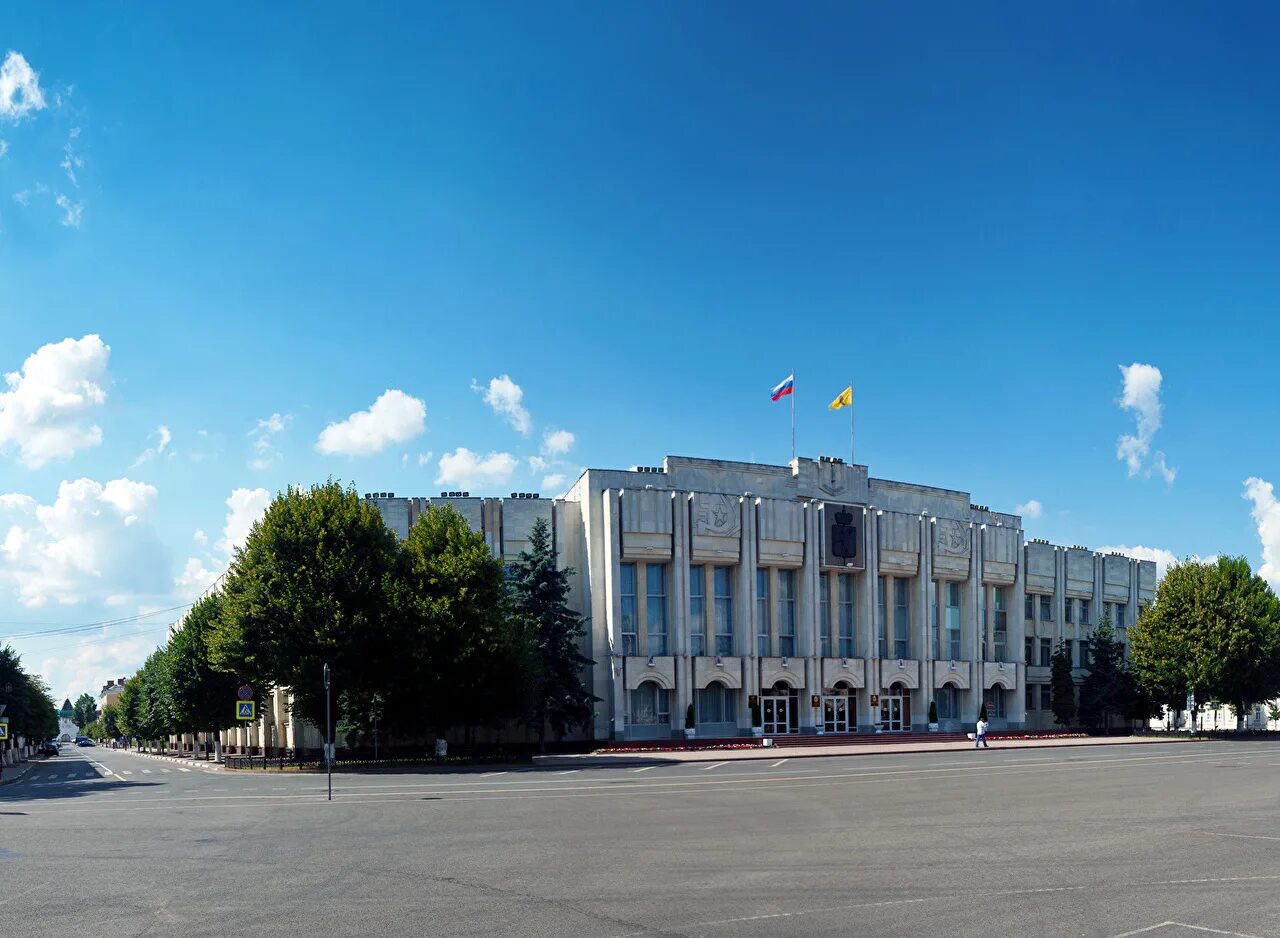 Правительство ярославской области советская площадь 3 фото Обои для рабочего стола Россия Yaroslavl Небо улиц Дома город