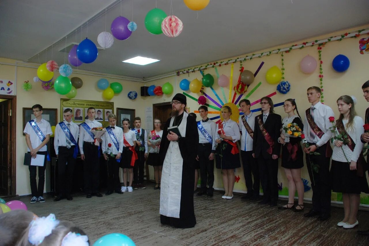Православная гимназия суздальская ул 14 фото Фотогалерея Последний звонок в школах города - Спасо-Евфимиев монастырь