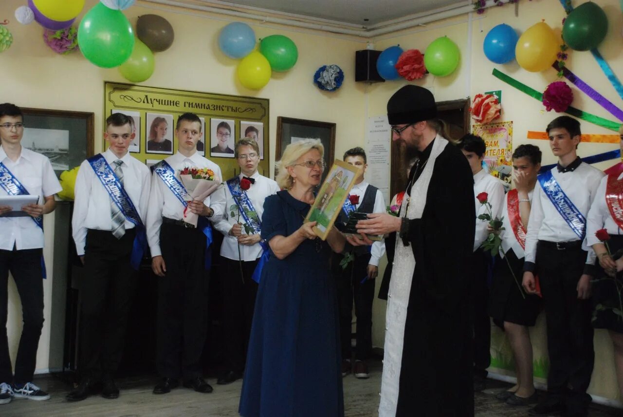 Православная гимназия суздальская ул 14 фото Фотогалерея Последний звонок в школах города - Спасо-Евфимиев монастырь