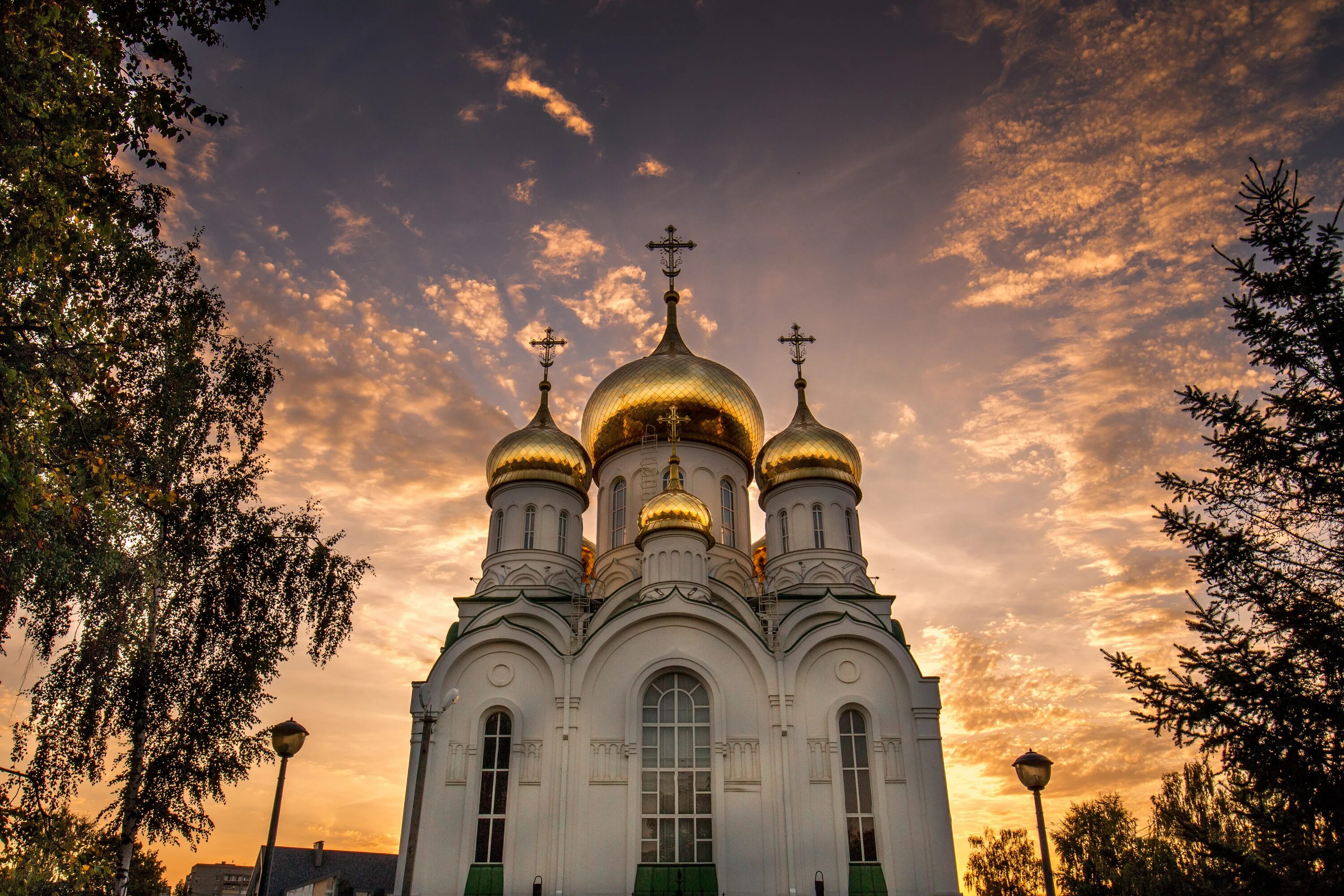 Православные соборы россии фото и история Медиатека Экзегет. Название произведения: Кантига 169 "Церковь в Аррейшаке наход