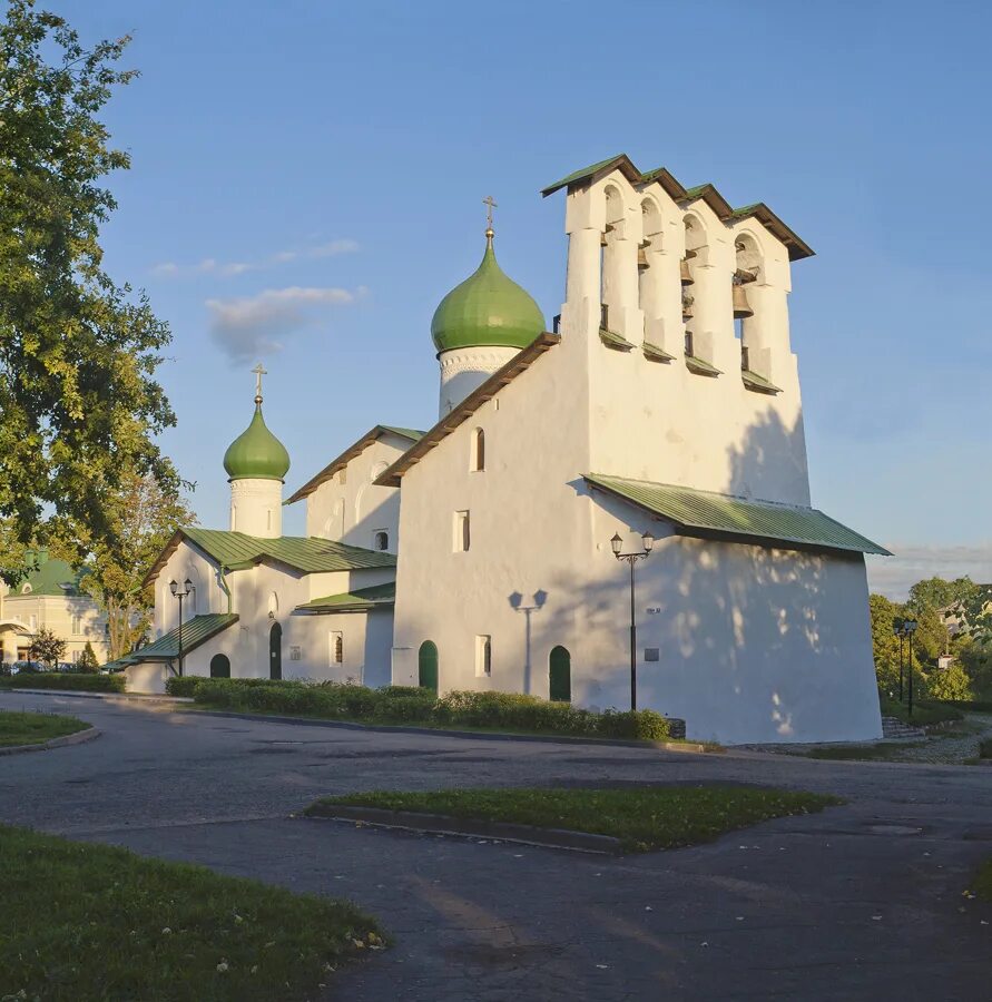 Православный храм в пскове фото Храмы пскова фото YugNash.ru