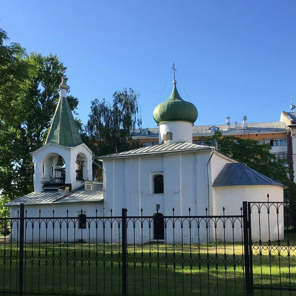 Православный храм в пскове фото Церковь Преполовения Пятидесятницы, православный храм, Детская ул., 3, Псков - Я