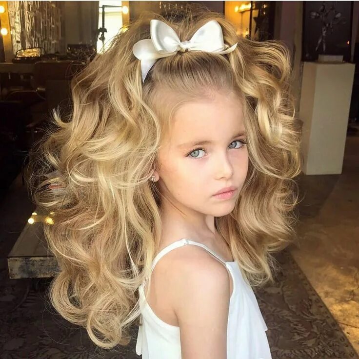 Праздничная прическа для девочки Pin by htd Brothers on Hair Styles Baby girl hairstyles, Hair styles, Girl hairs