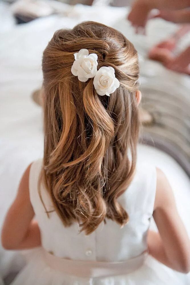 Праздничная прическа для девочки в школу Pin on Wedding Hairstyles & Updos