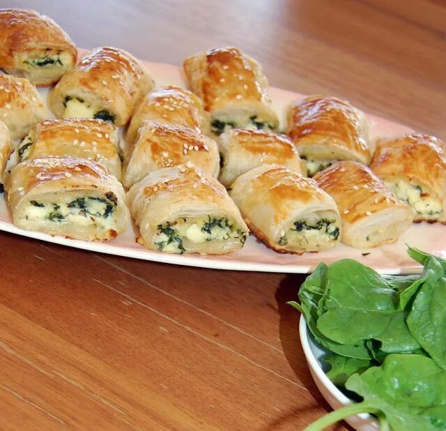 Праздничные рулетики рецепты с фото Yellow Dandy : Spinach and Ricotta Rolls Baby food recipes, Recipes, Snacks