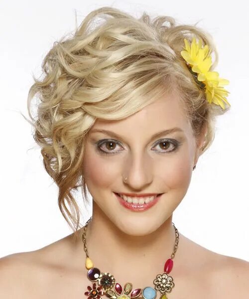 Праздничные укладки волос фото Medium Curly Light Golden Blonde Updo Hairstyle with Light Blonde Highlights Gol