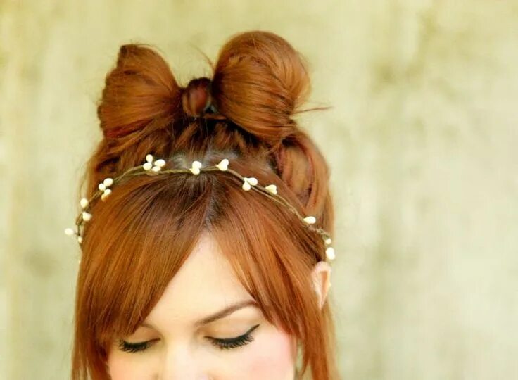 Праздничные волосы фото How To Style a Hair Bow Hair tutorial, Bow hairstyle, Pretty hairstyles