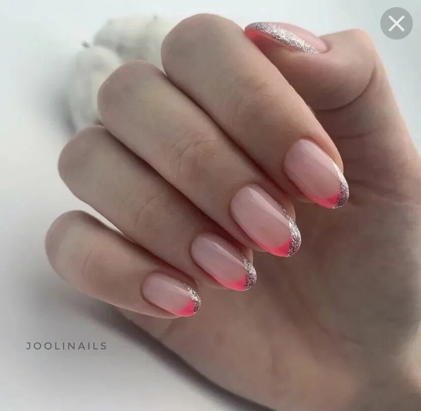 Праздничный френч маникюр 2024 Pin by Натали on Записываемся на ноготочки Nails, Beauty