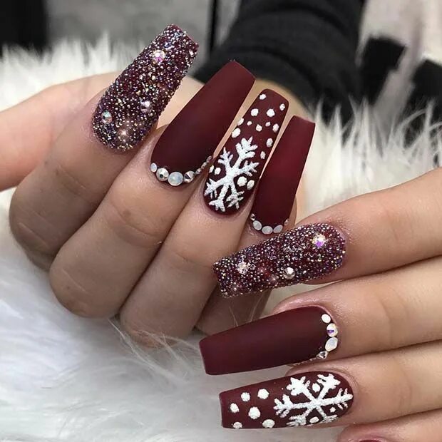 Праздничный маникюр фото 43 Nail Design Ideas Perfect for Winter 2019 - StayGlam Xmas nails, Gel nails, W