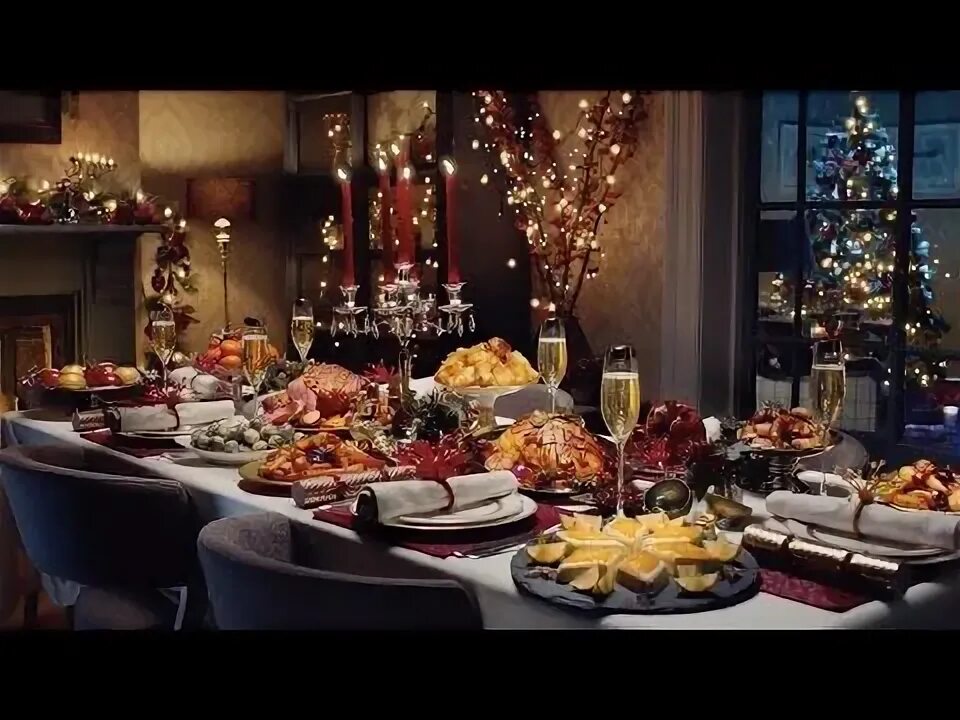 Праздничный стол на новый год фото Marks and Spencer Christmas Dinner Table