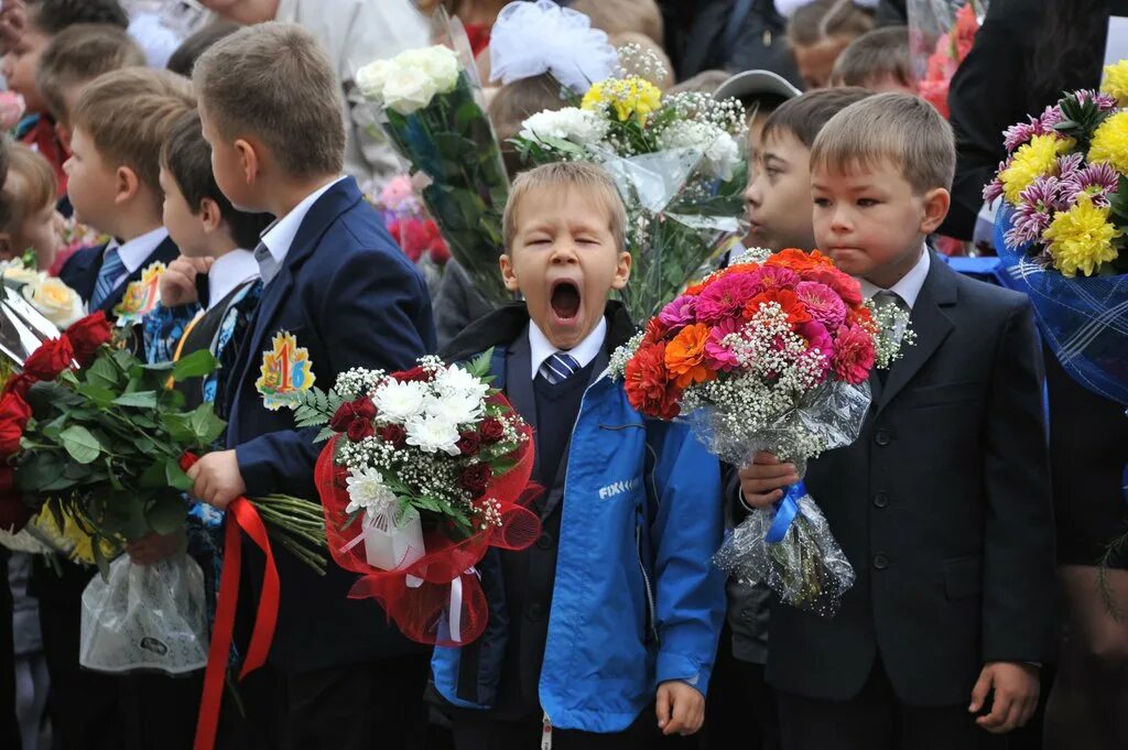 Праздник 1 сентября фото День знаний в екатеринбургских школах пройдёт без праздничных линеек: Общество: 