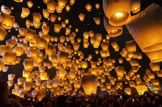 Праздник фонарей в китае фото 元 宵 節 系 列 Light painting, Photography, Flying lantern