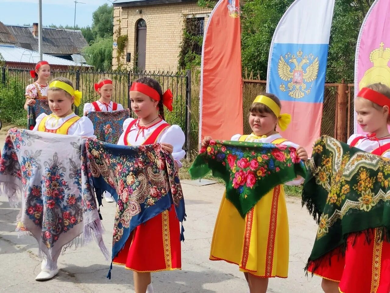 Праздник поселка фото День деревни Лидино отметили в минувшие выходные