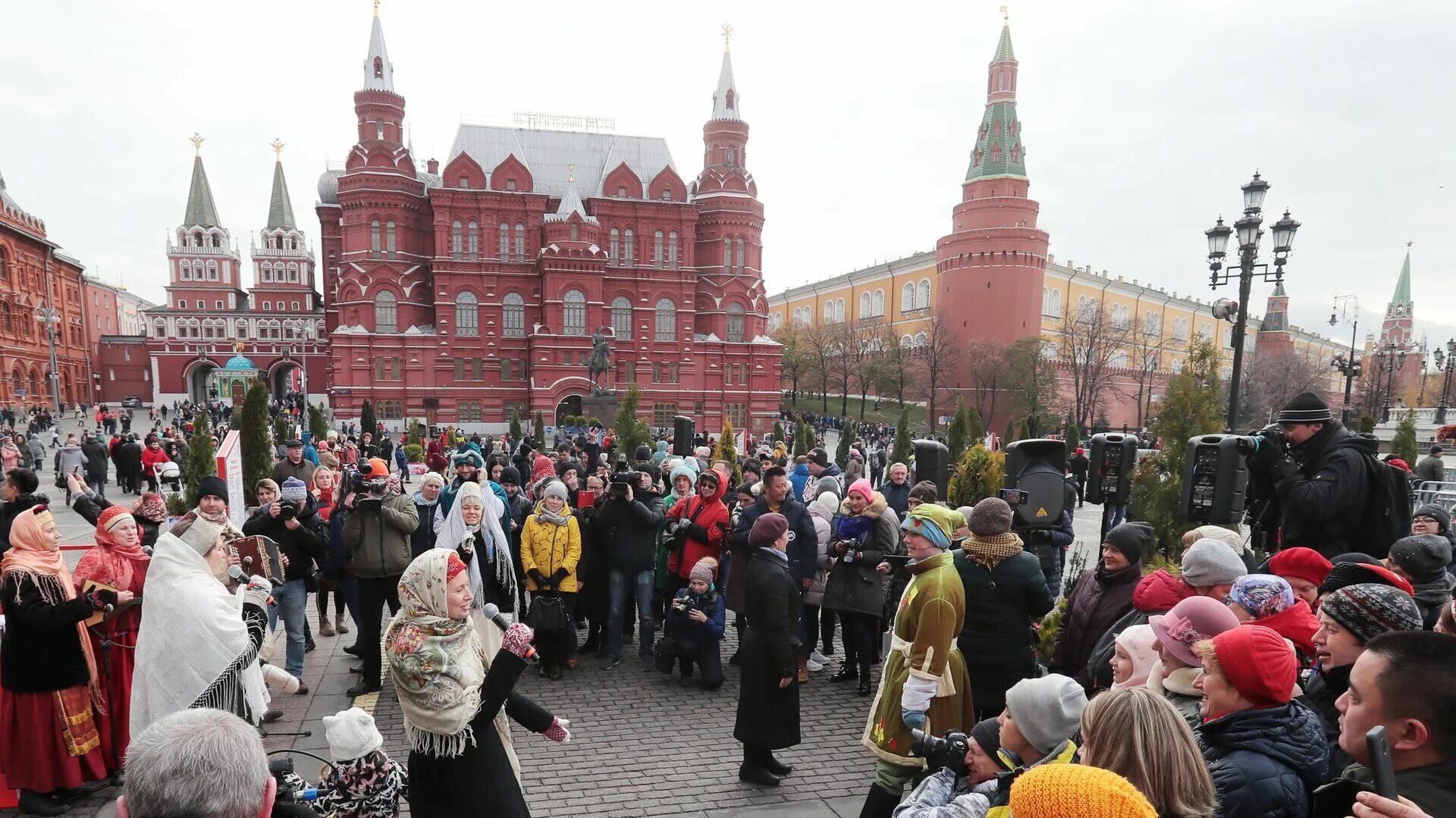 Праздник сегодня в россии фото Россиян ждет короткая рабочая неделя в первых числах ноября - РИА Новости, 23.10