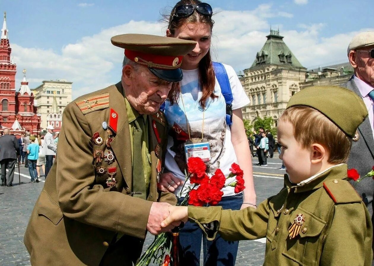 Празднование 9 мая фото Музыкально-тематический вечер "Сквозь года звенит Победа" 2022, Дятьково - дата 